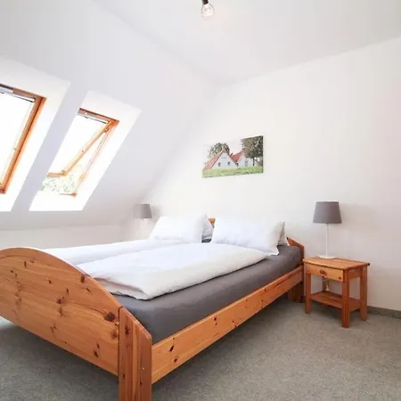 Hotel Cutter Berth 3*